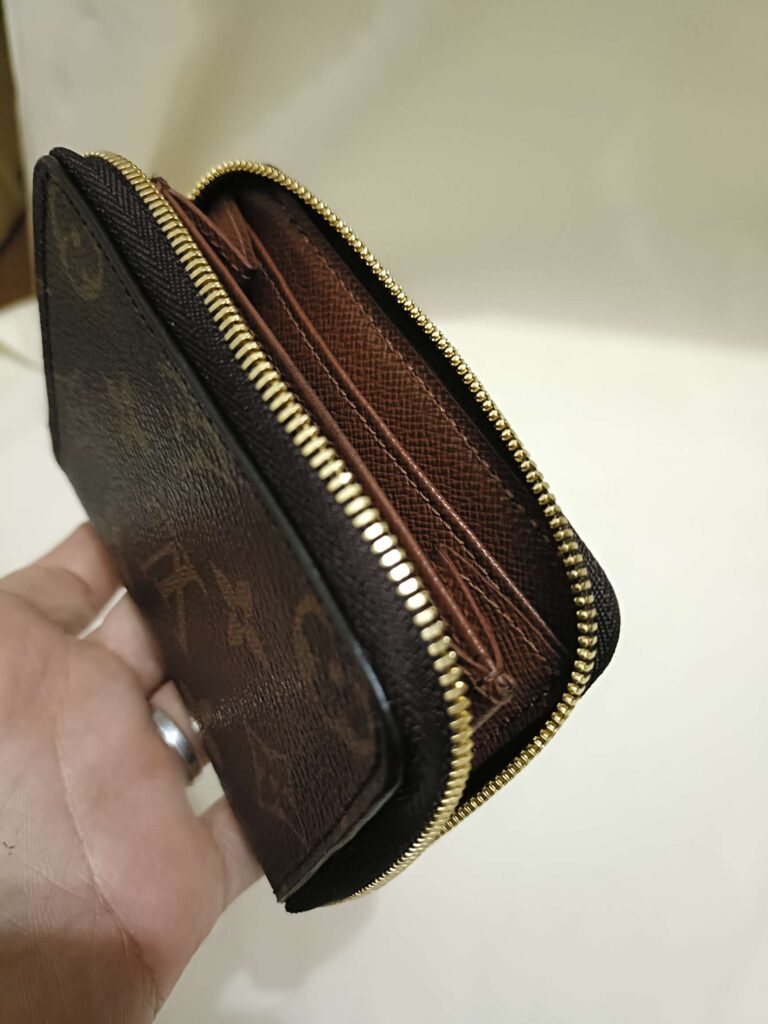 ヴィトン　財布　ファスナー修理