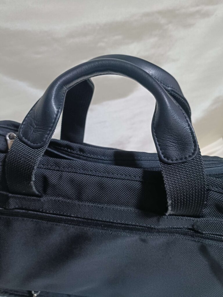 TUMI　ビジネスバッグ　修理