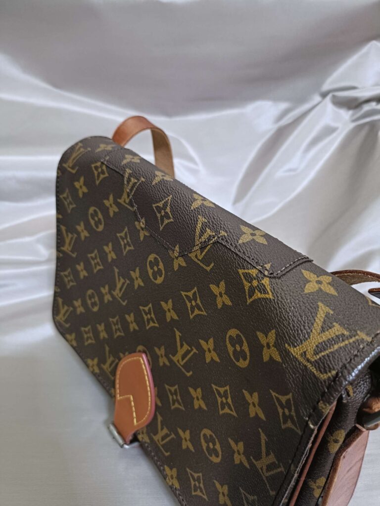 ルイヴィトン モノグラム 修理