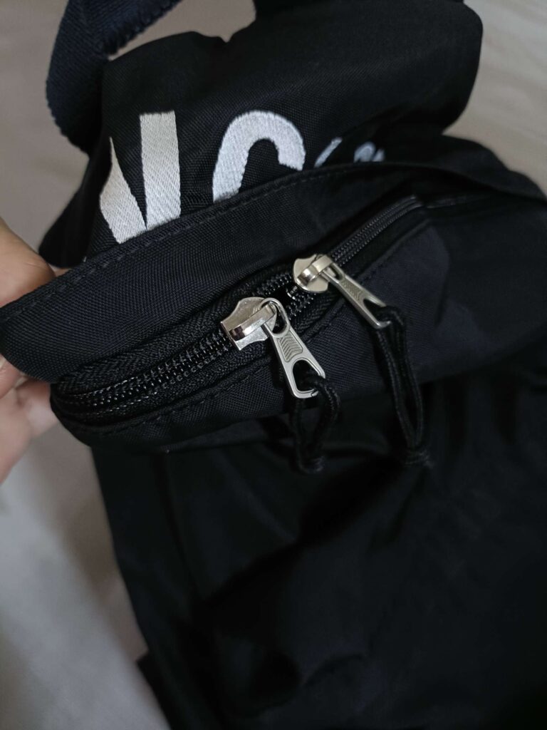 バレンシアガ 鞄 修理